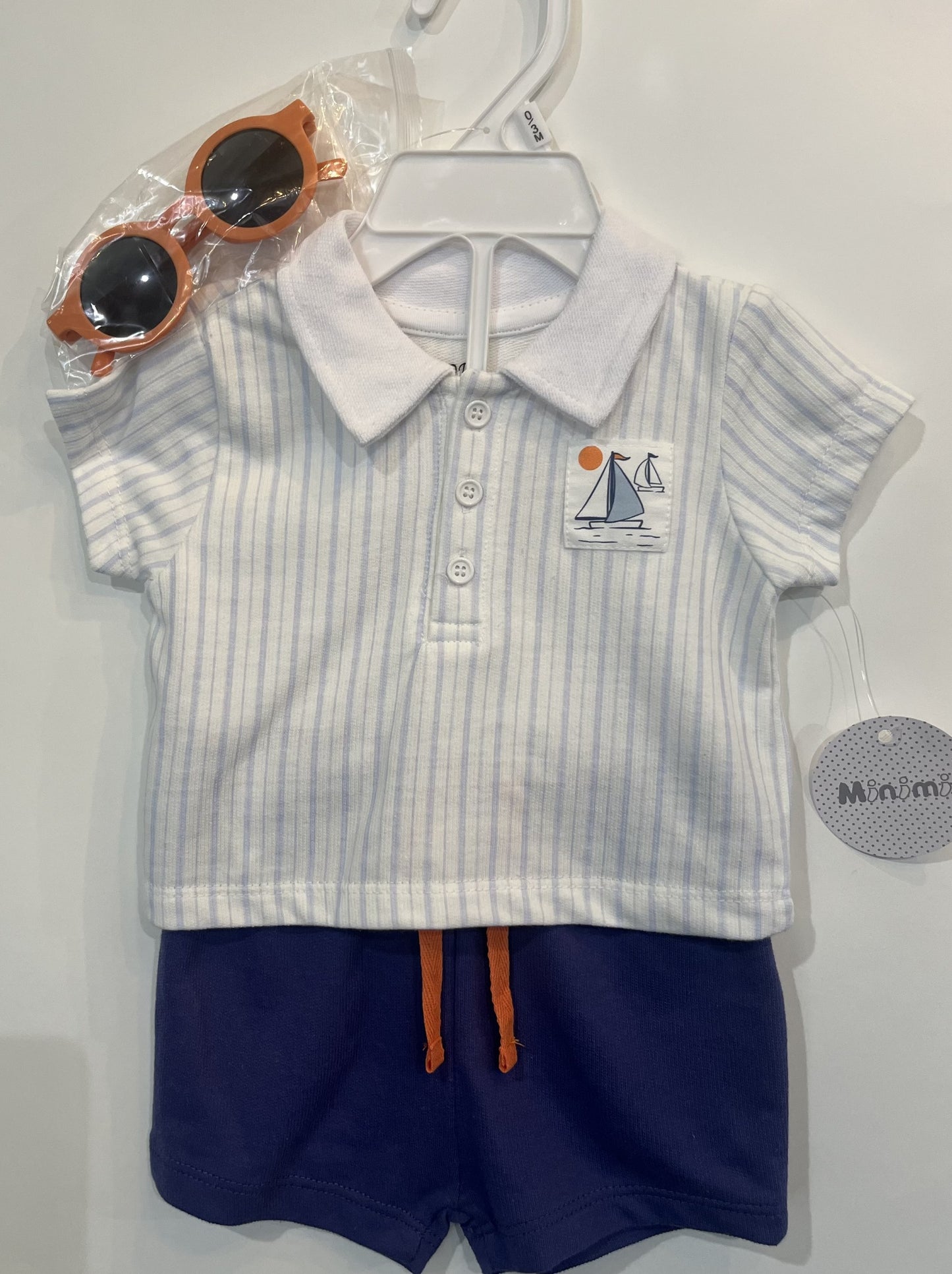 Ensemble pour bébé sur le thème nautique