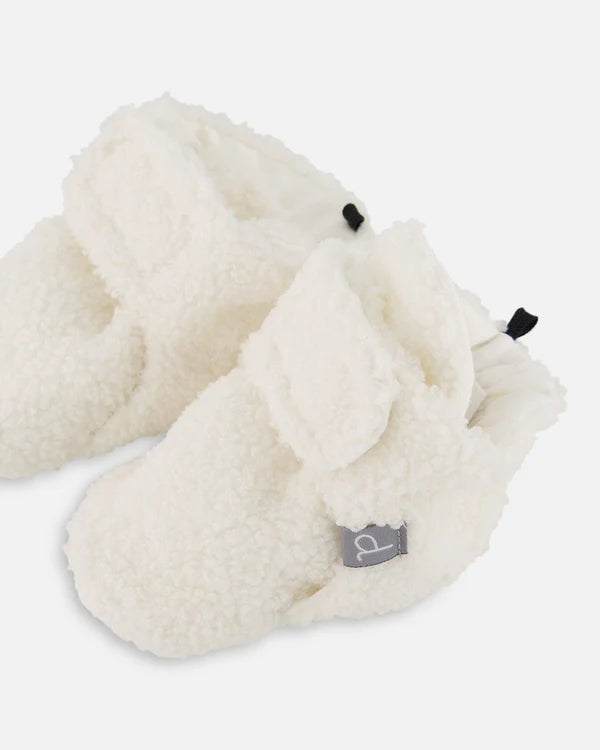 Pantoufles en sherpa blanc cassé et en Brun