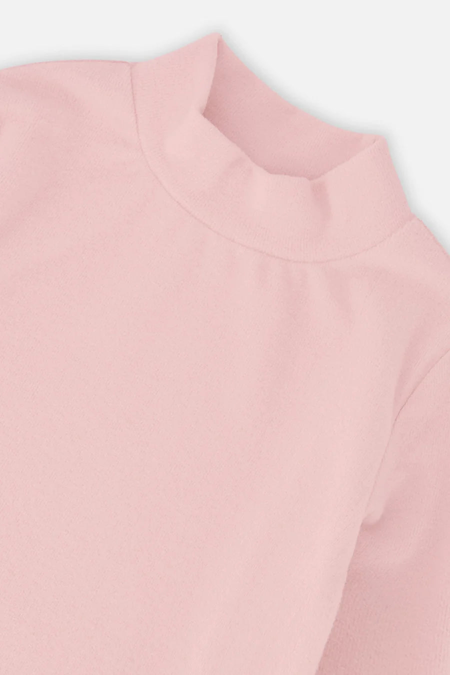 Haut col roulé en rib doux vieux rose pâle