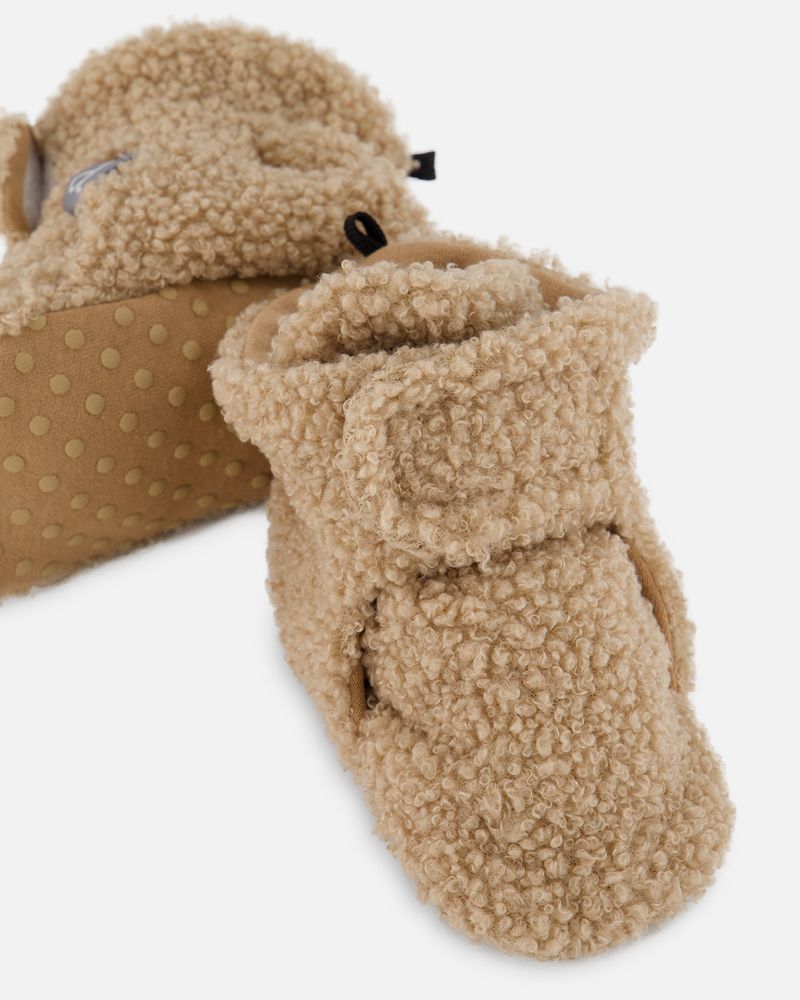 Pantoufles en sherpa blanc cassé et en Brun