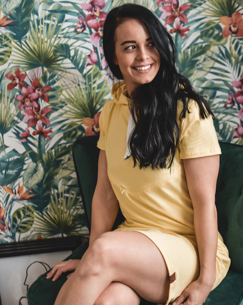 Robe à capuchon maternité, allaitement, postpartum jaune
