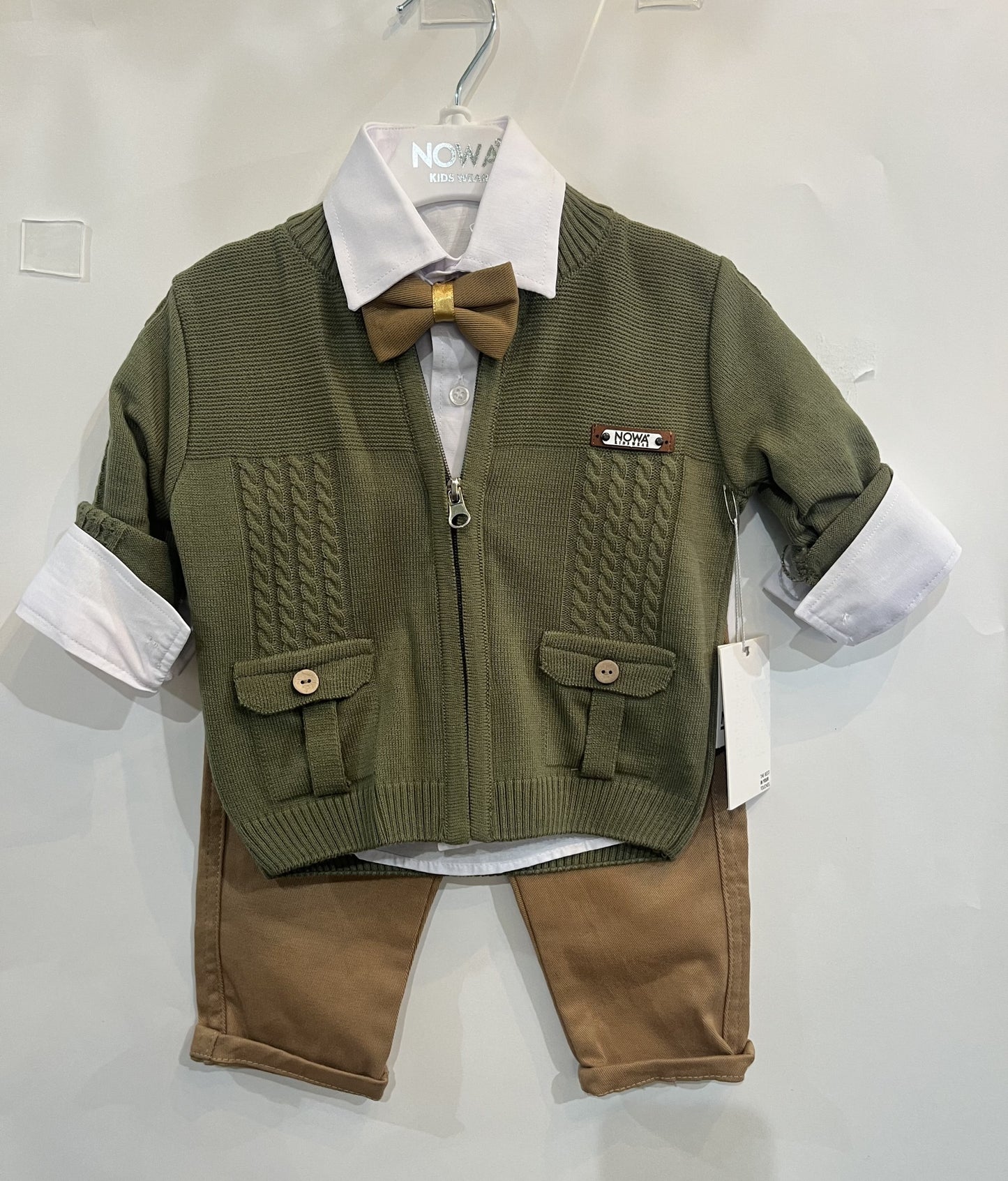 Ensemble Élégant style (gentleman) vert, beige, blanc et moutarde 4 pièces