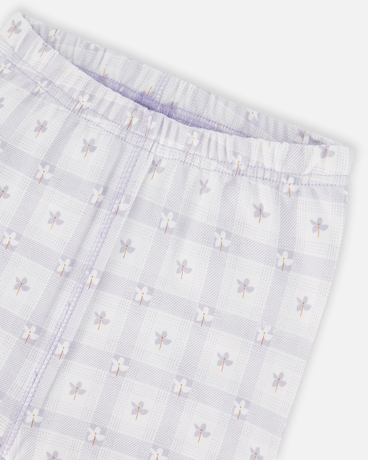 Ensemble Pyjama Court Deux-Pièces Lilas Imprimé De Petites Fleurs En Coton Biologique