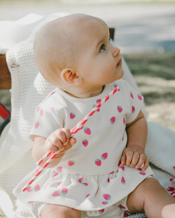 Ensemble haut et short en jersey côtelé de coton blanc imprimé fraises