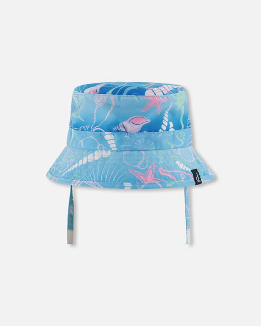 Chapeau de plage bleu imprimé coquillages