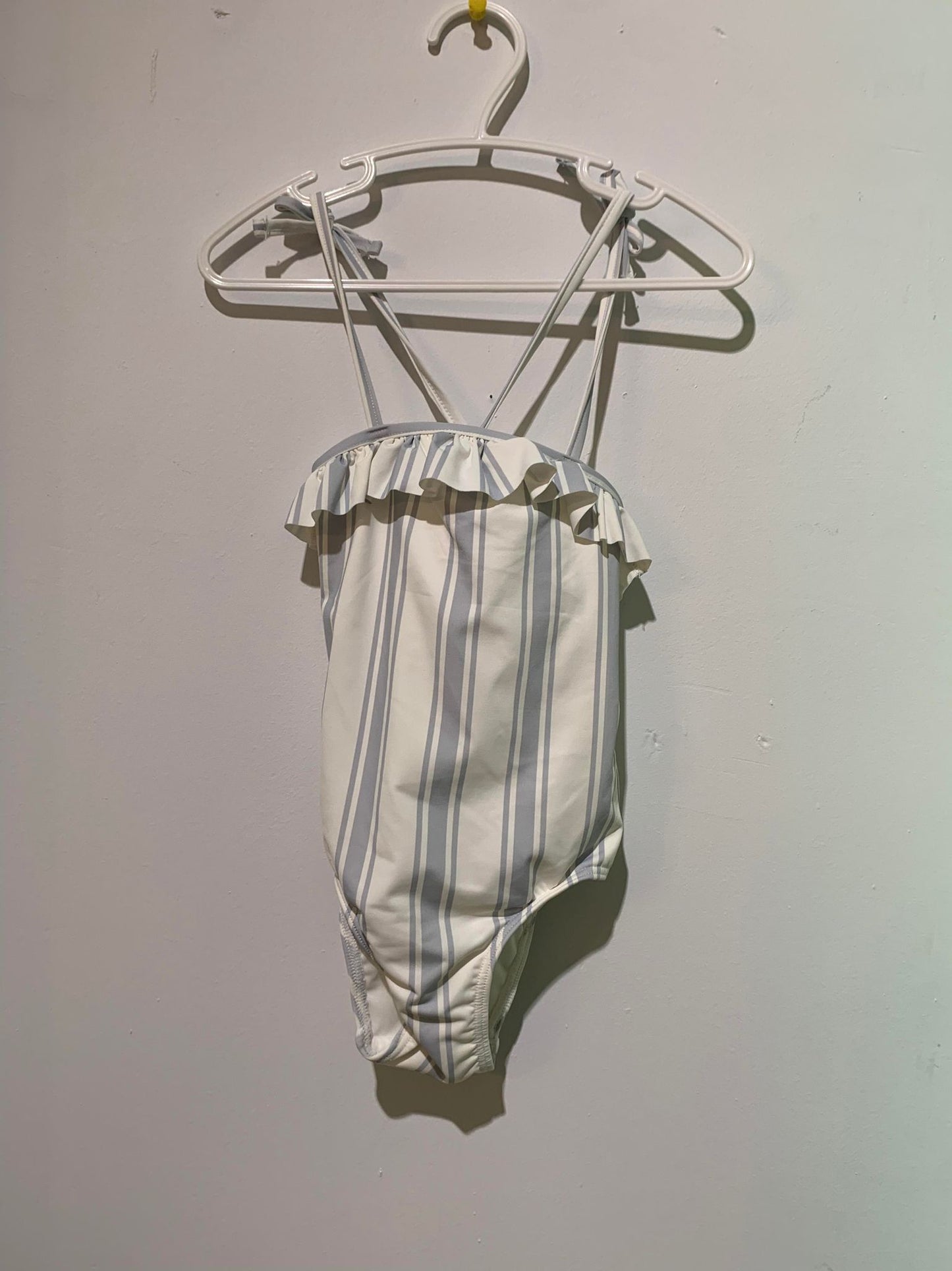 Maillot de bain blanc et bleu (F)